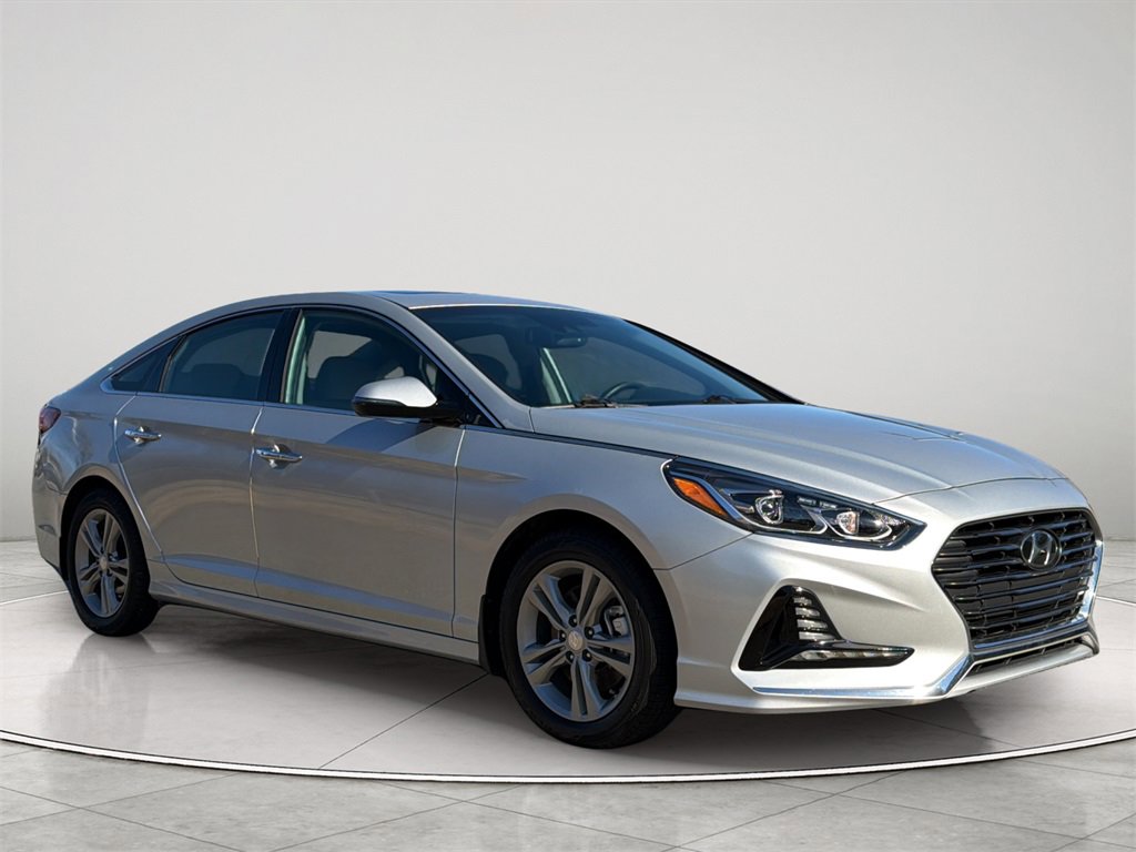 Used 2018 Hyundai Sonata Limited w/ Limited Ultimate Package 03 image 1
