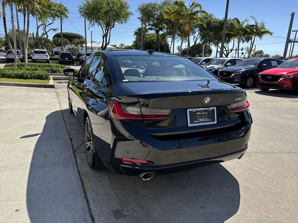Used 2023 BMW 330i Sedan w/ Premium Package RWD image 13