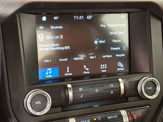 Used 2018 Ford Mustang Premium image 3