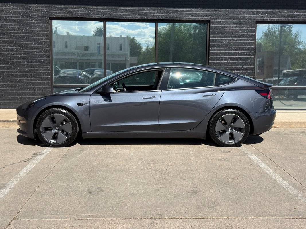 Used 2021 Tesla Model 3 Long Range AWD/4WD image 18