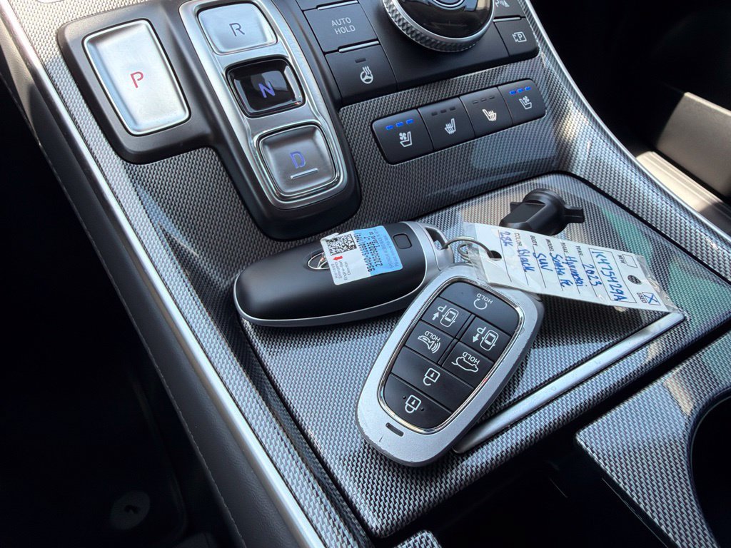 Used 2023 Hyundai Santa Fe Limited FWD image 29
