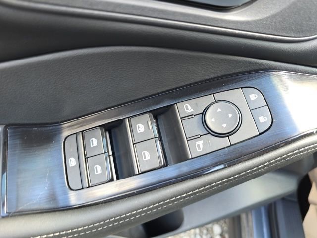 New 2026 Nissan Rogue SV image 7