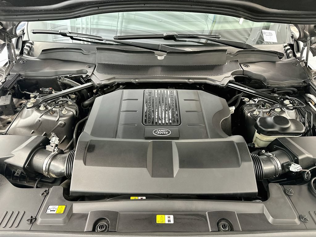 Used 2018 Land Rover Range Rover Supercharged AWD/4WD image 31