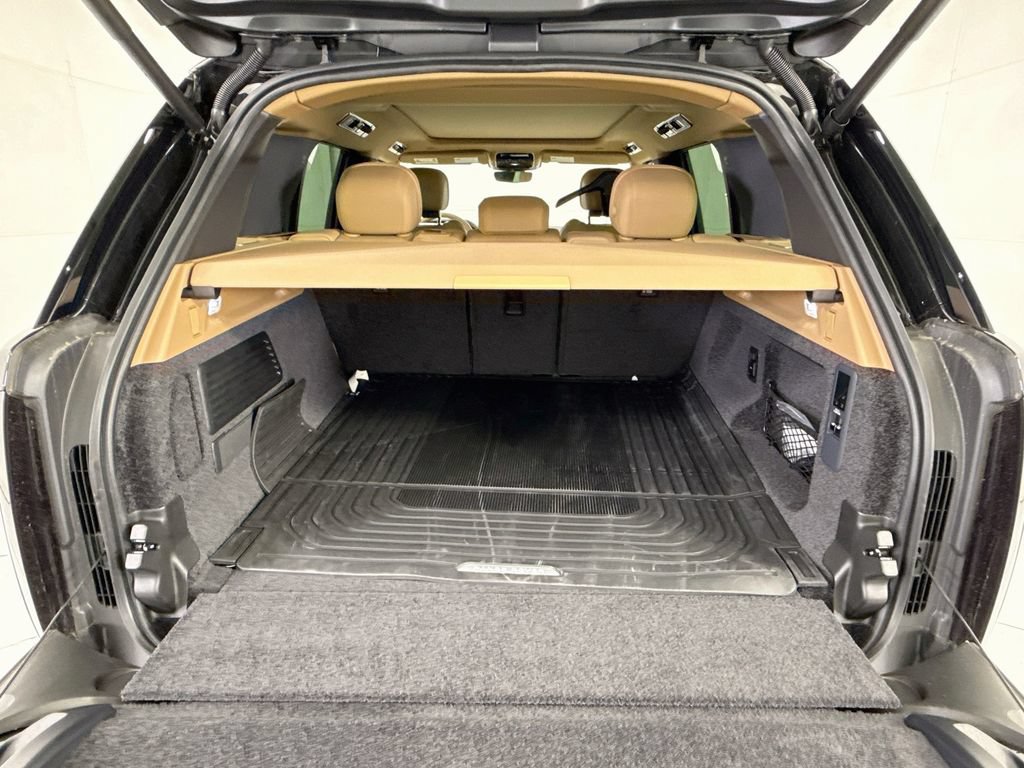 New 2026 Land Rover Range Rover SE AWD/4WD image 27
