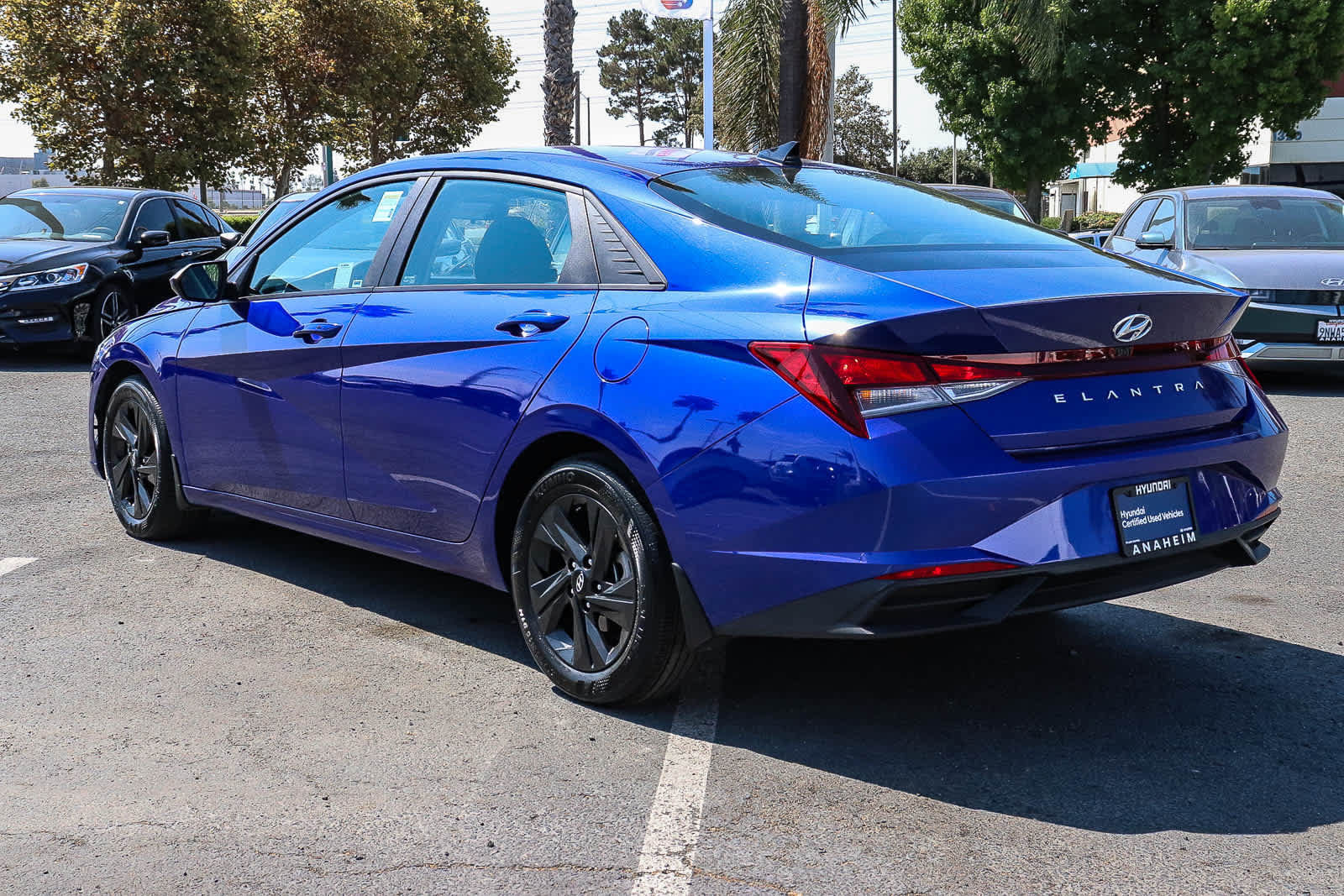 Used 2023 Hyundai Elantra SEL FWD image 9