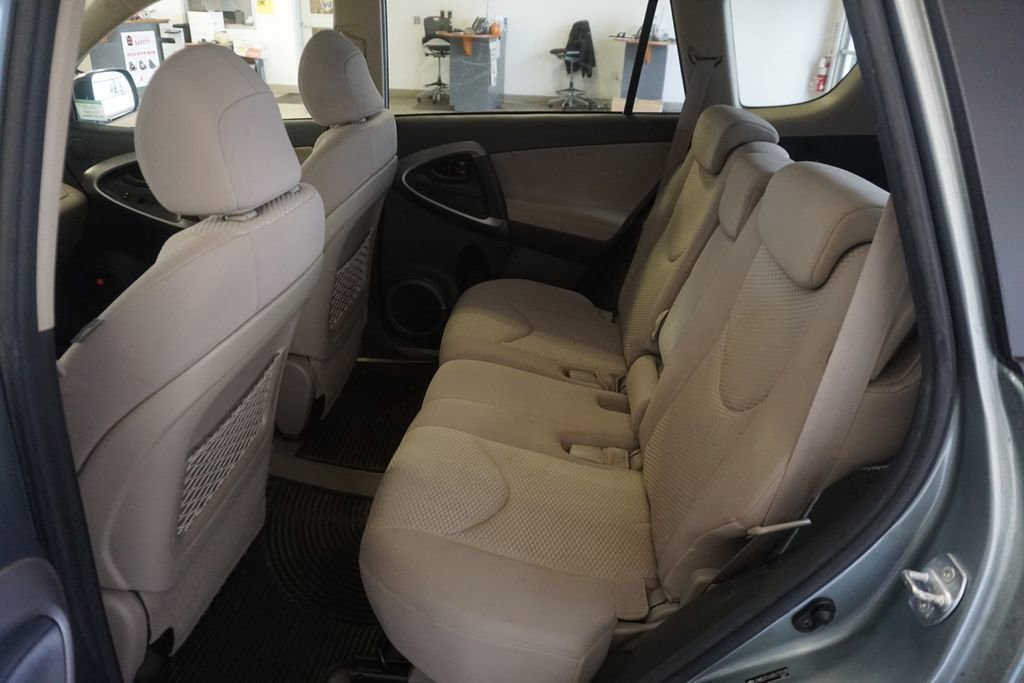 Used 2008 Toyota RAV4 Limited image 17