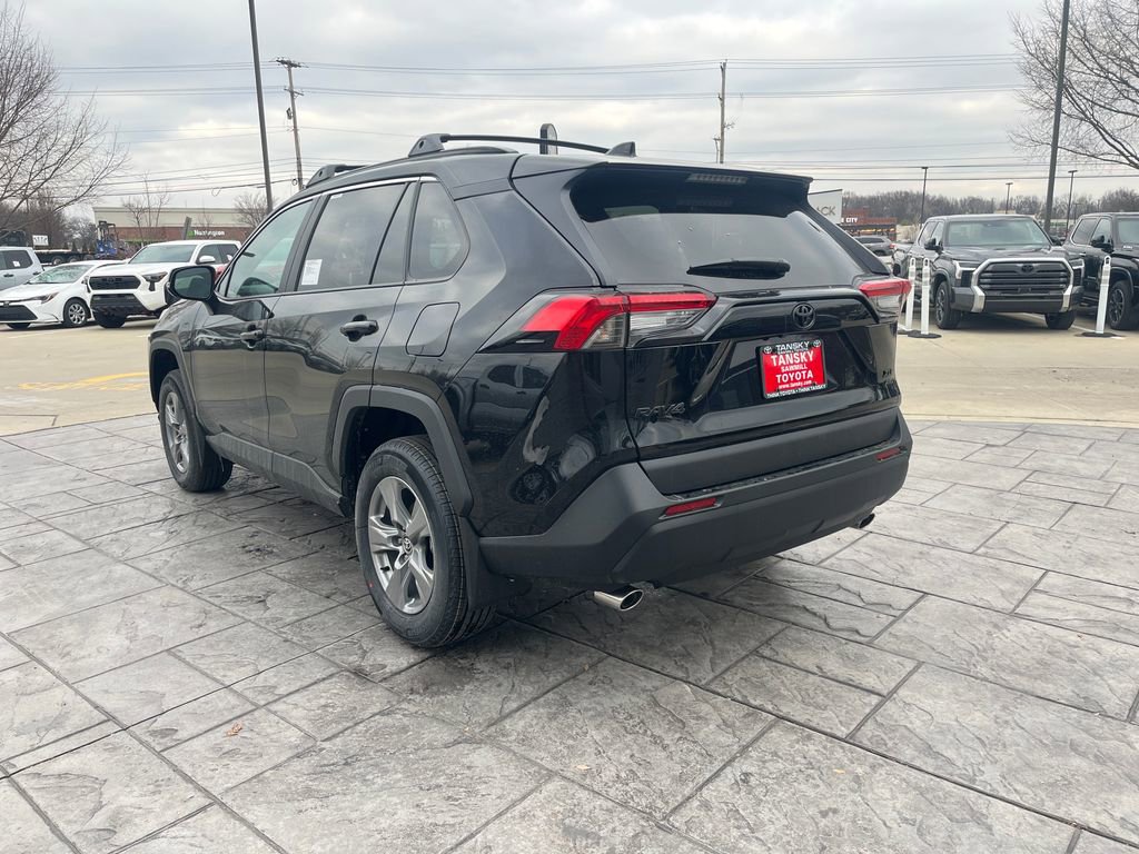 New 2025 Toyota RAV4 XLE image 3