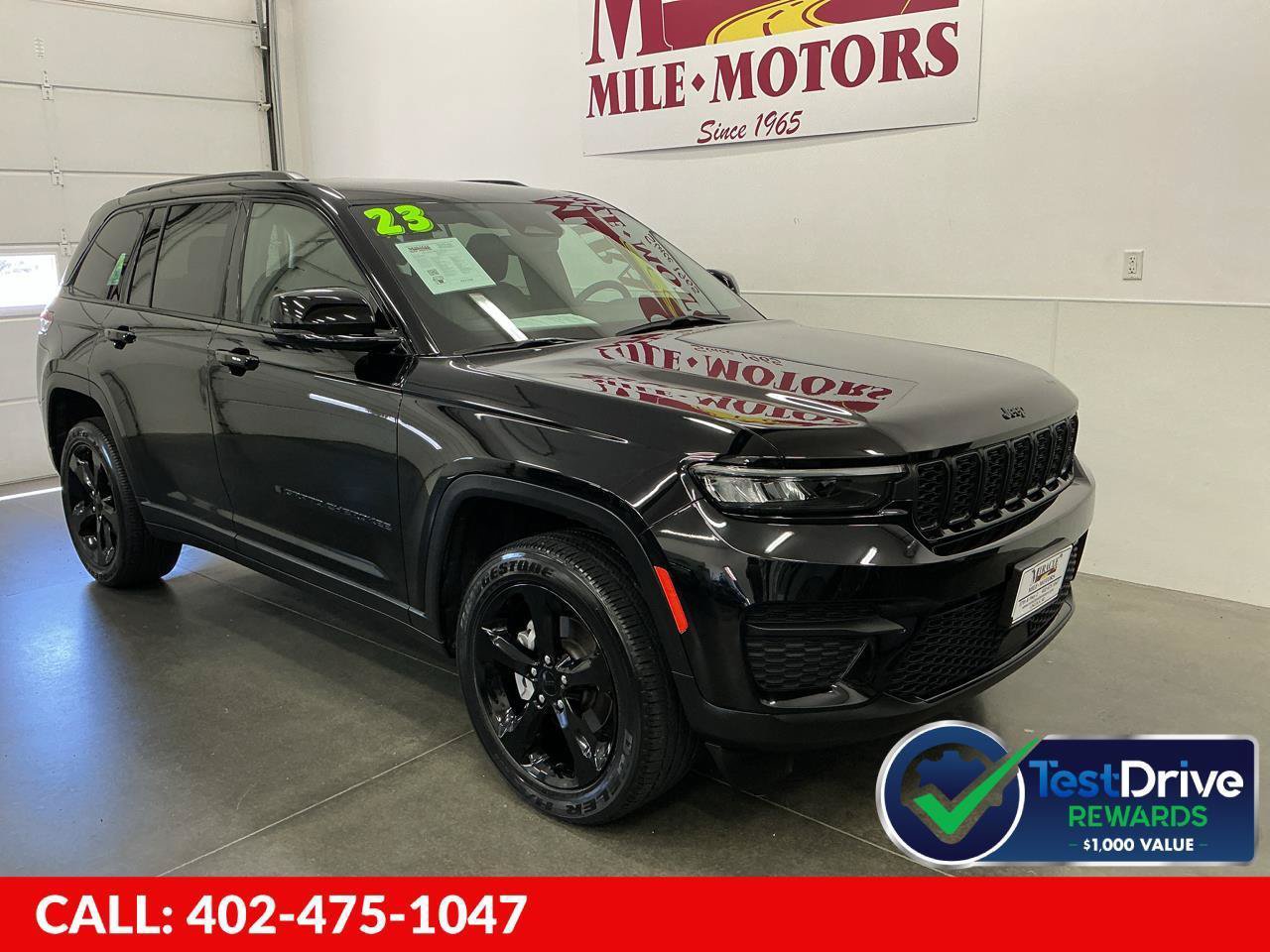 Used 2023 Jeep Grand Cherokee Altitude