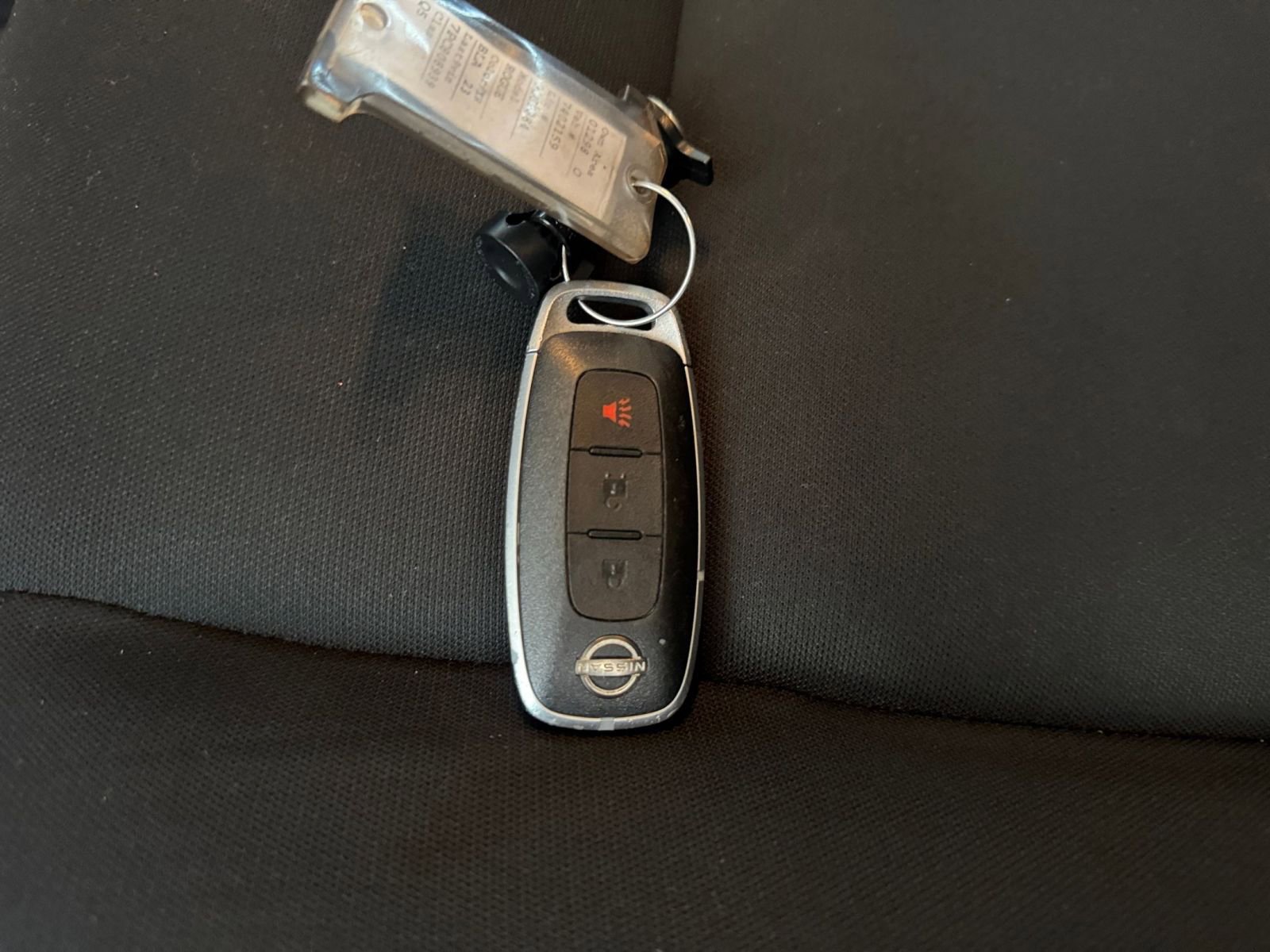 Used 2023 Nissan Rogue S image 21