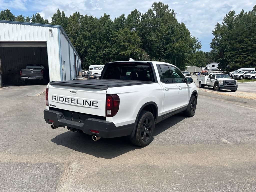 Used 2024 Honda Ridgeline Black Edition image 5