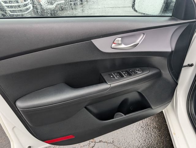 Used 2024 Kia Forte LXS w/ LXS Technology Package image 14