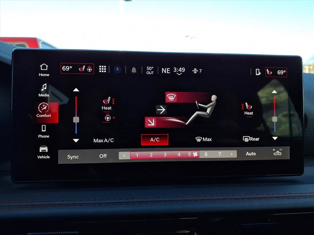 Used 2024 Dodge Hornet R/T w/ R/T Blacktop Package image 10