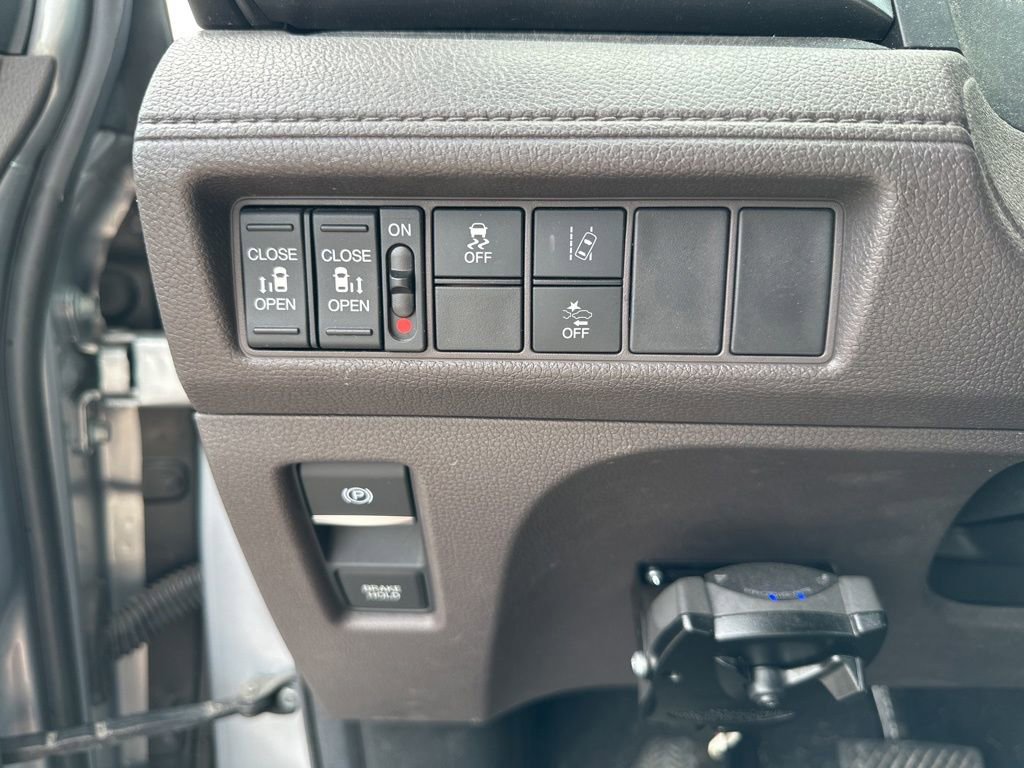 Used 2019 Honda Odyssey EX image 19