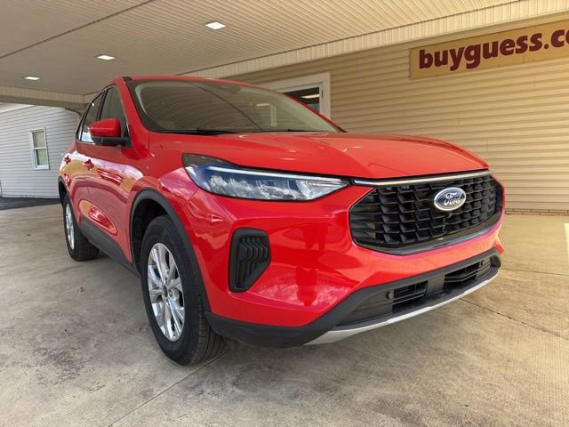 Used 2024 Ford Escape Active w/ Tech Pack #2 image 2