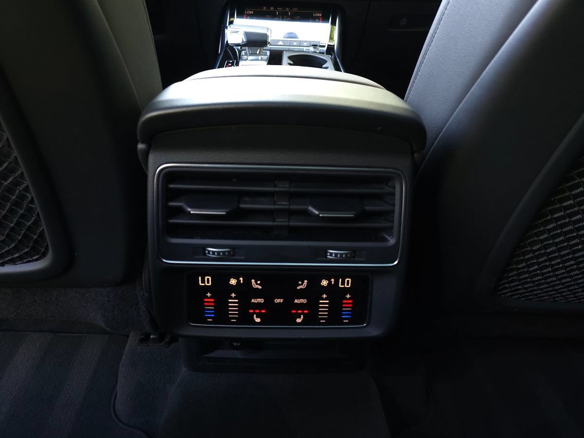 Used 2023 Audi Q7 2.0T Premium Plus w/ Premium Plus Package AWD/4WD image 14
