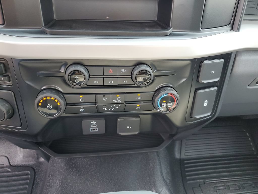 New 2026 Ford F550 2WD Regular Cab Super Duty image 26