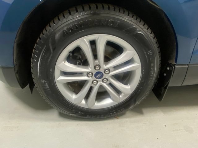 Used 2020 Ford Edge SEL w/ Cold Weather Package AWD/4WD image 5
