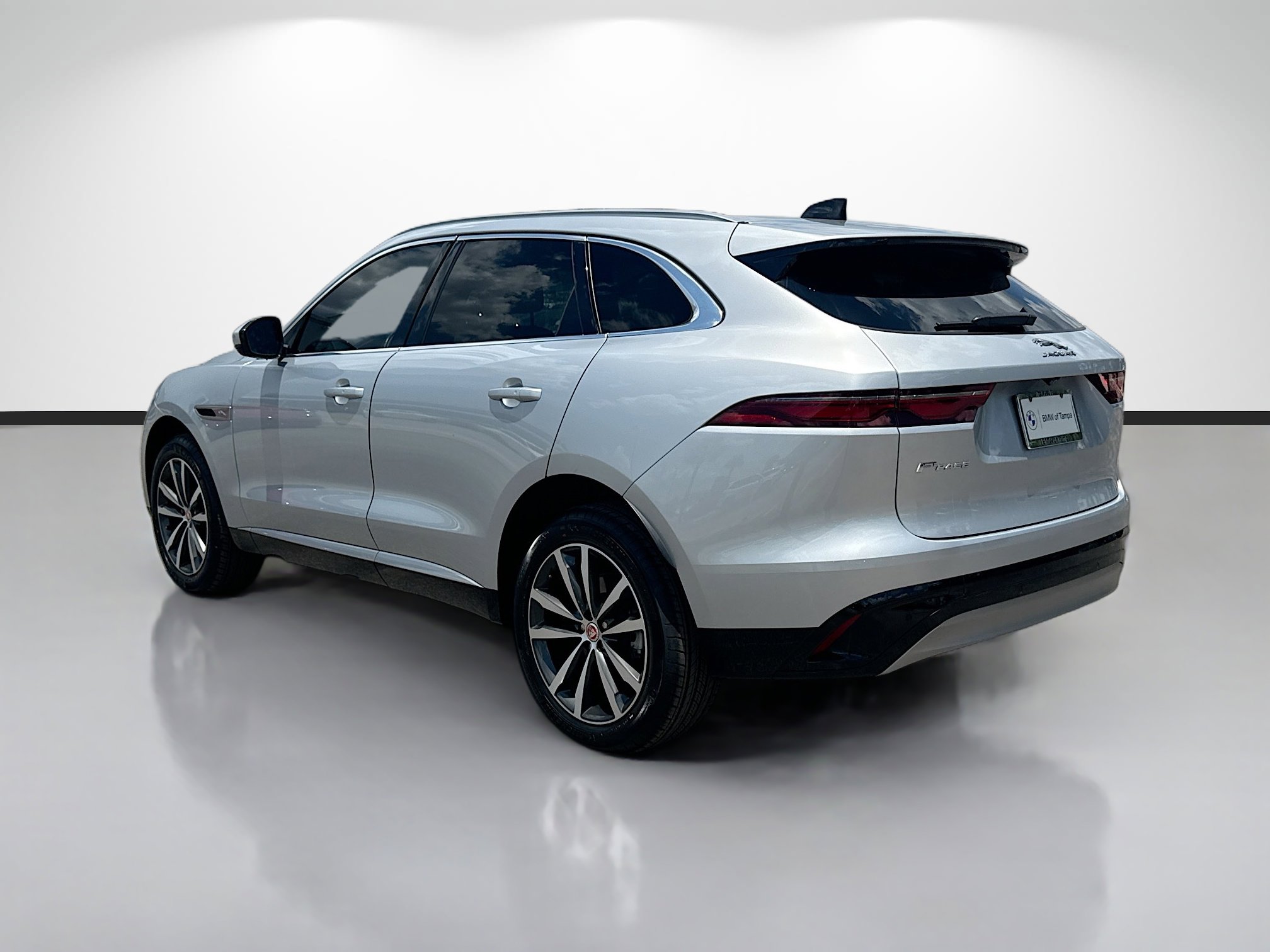 Used 2022 Jaguar F-PACE S AWD/4WD image 5