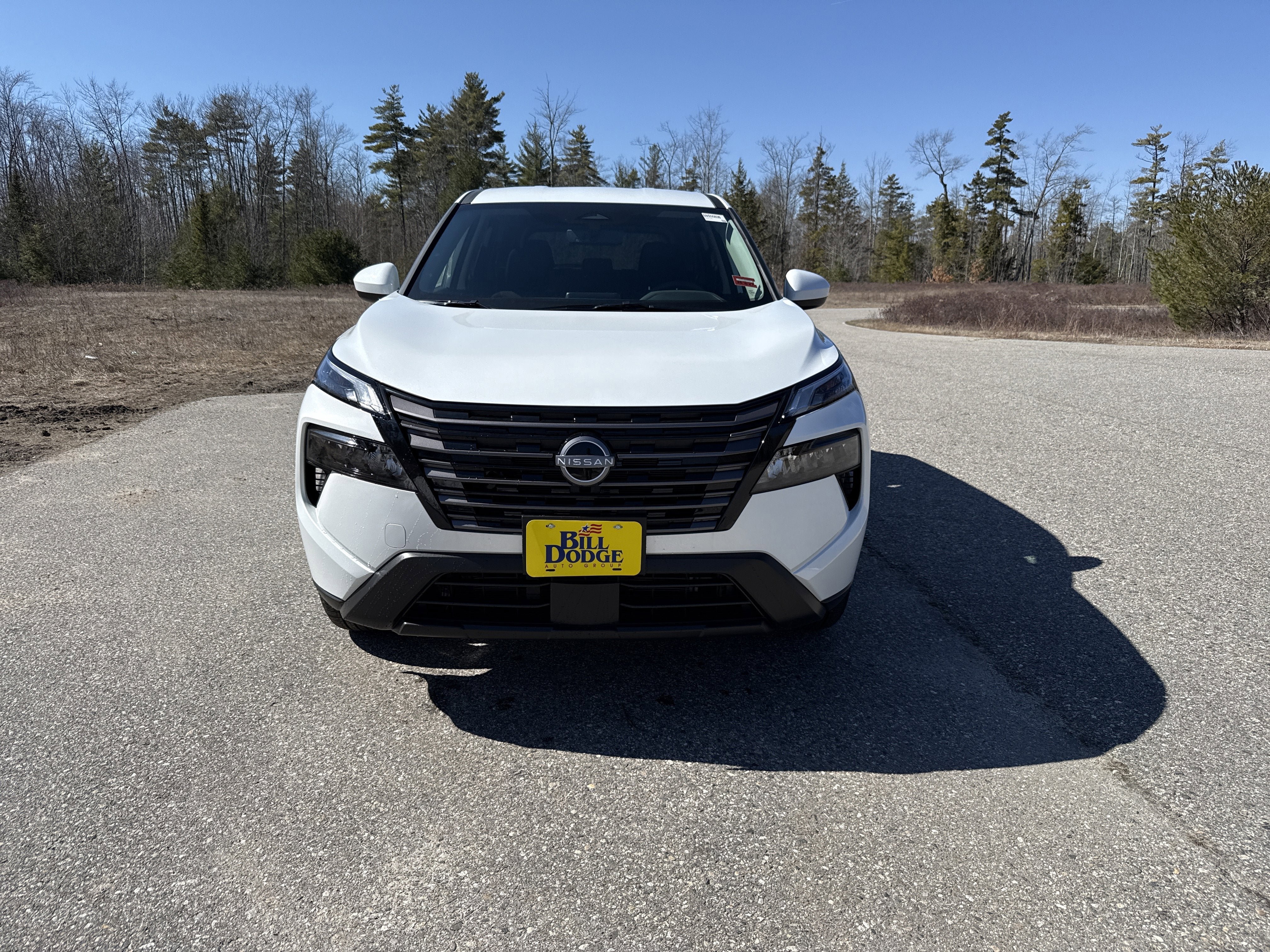 New 2026 Nissan Rogue SV AWD/4WD image 10