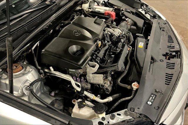 Used 2019 Toyota Camry LE w/ Convenience Package FWD image 30