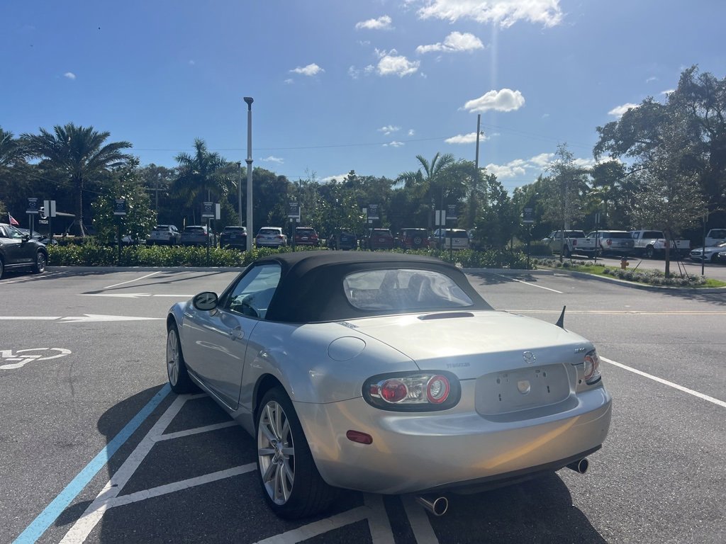 Used 2007 MAZDA MX-5 Miata Touring image 17