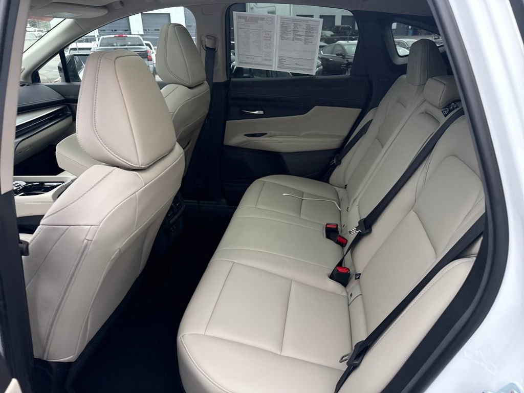 Used 2025 Nissan Murano SL image 26