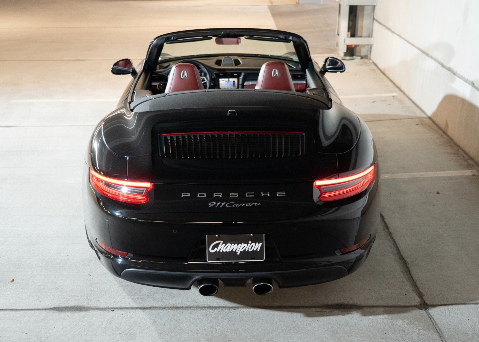Certified 2018 Porsche 911 GT2 RS image 10