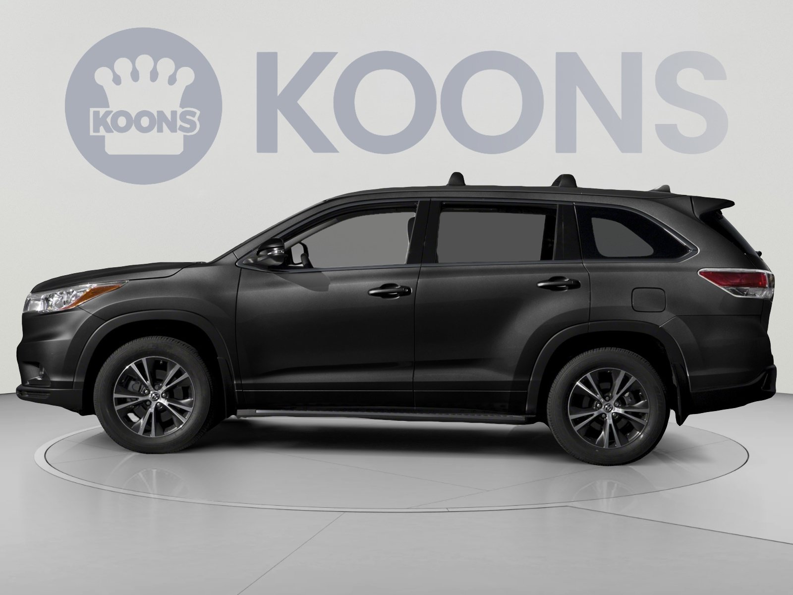 Used 2016 Toyota Highlander XLE AWD/4WD image 4