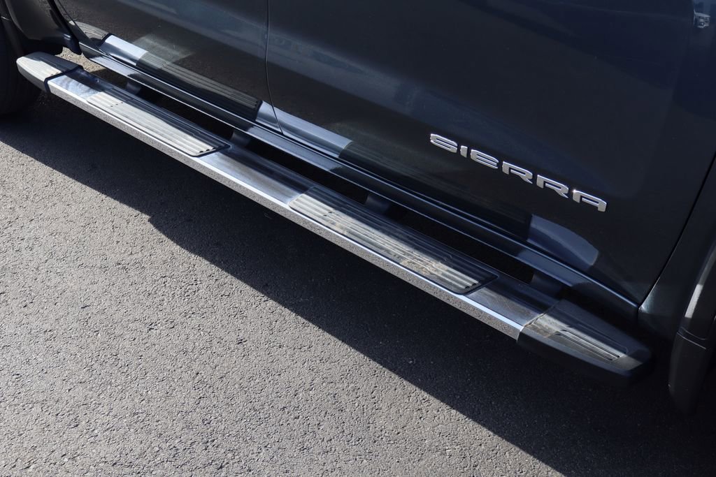 Used 2019 GMC Sierra 1500 SLT w/ SLT Premium Package image 10