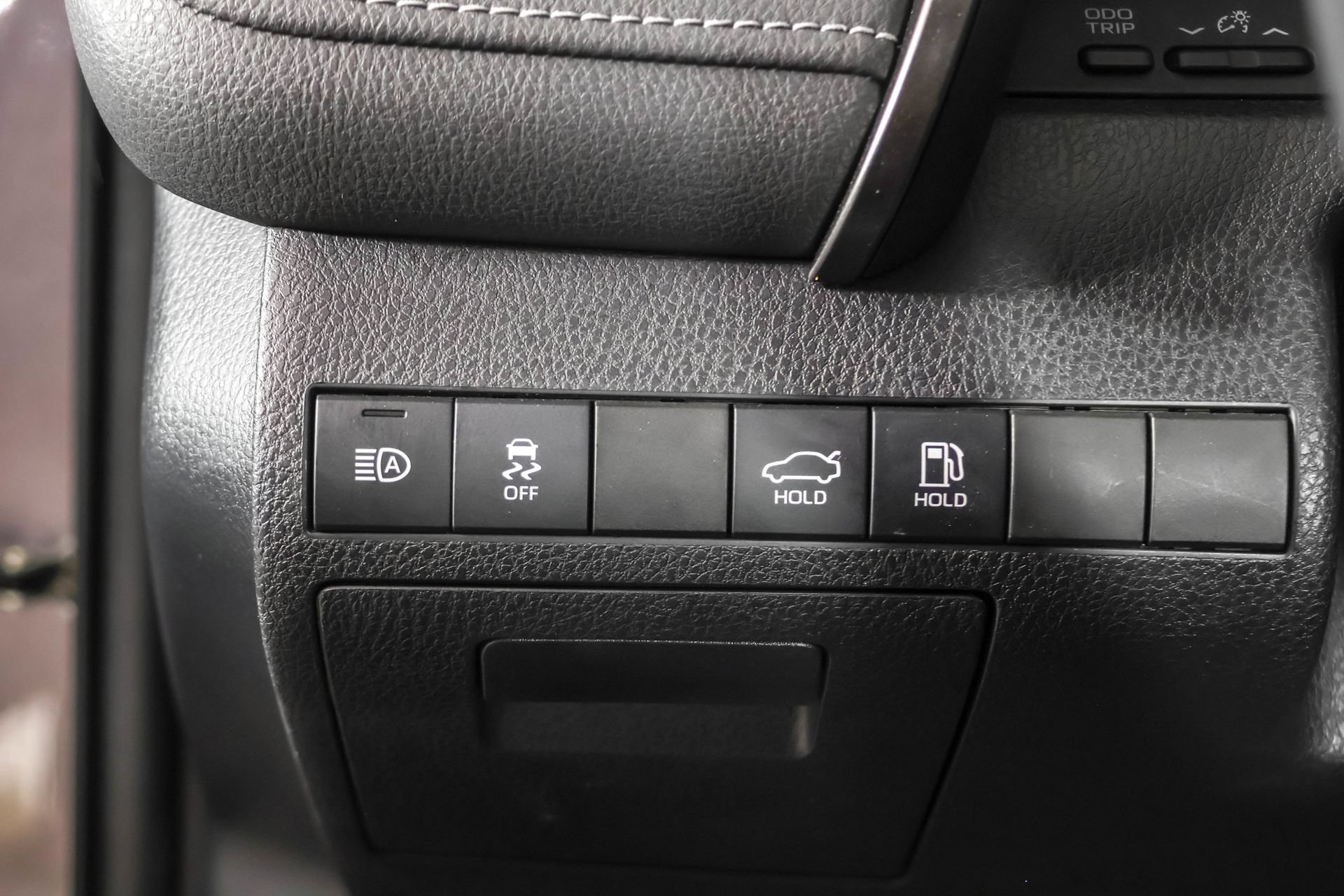 Used 2022 Toyota Camry SE FWD image 23
