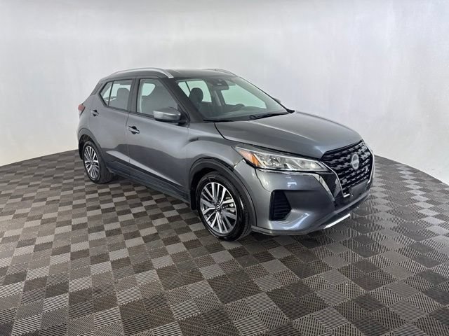 Used 2023 Nissan Kicks SV