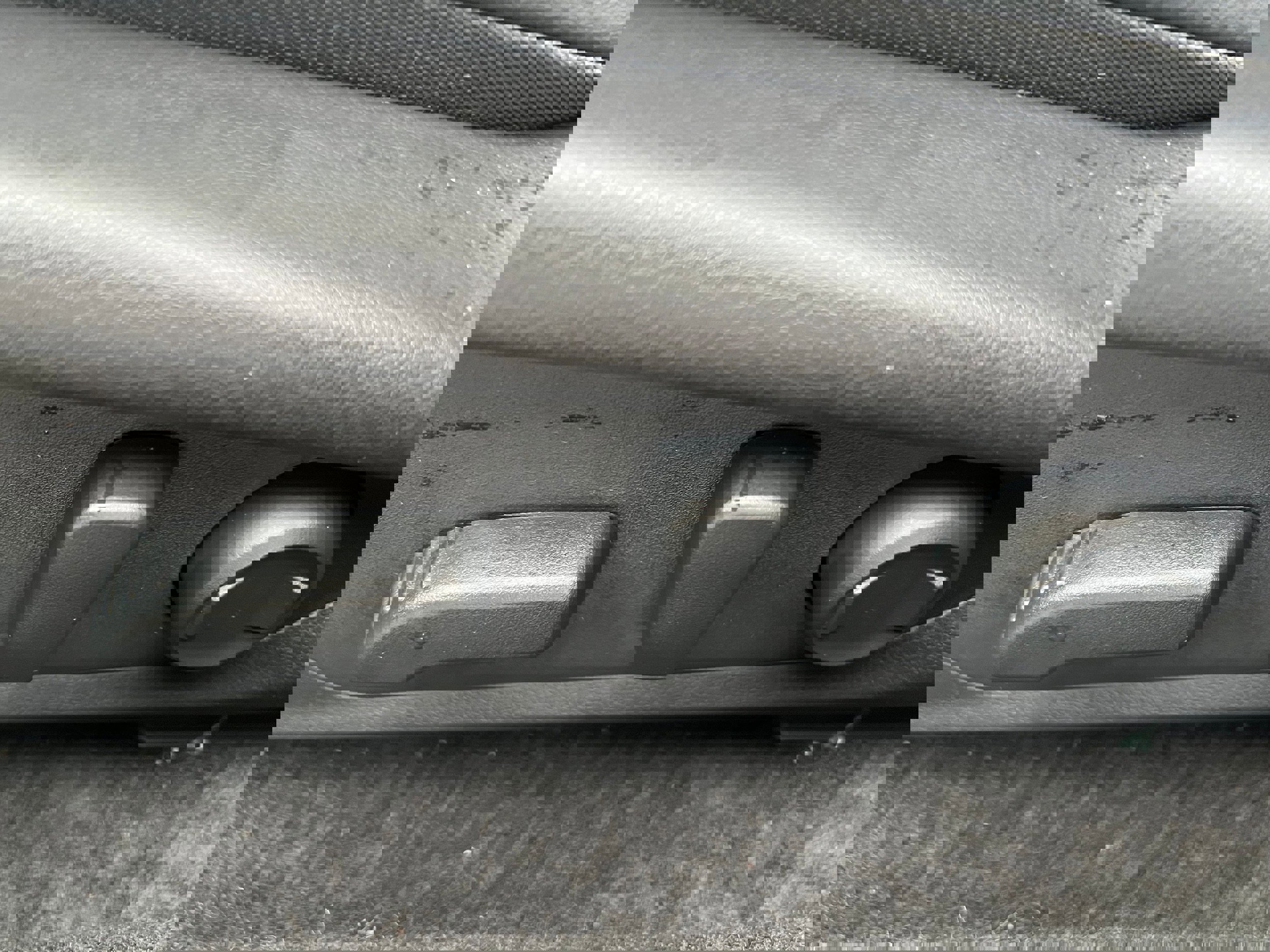 Certified 2025 Subaru Crosstrek 2.5i Limited w/ Crosstrek Mirror Package image 19