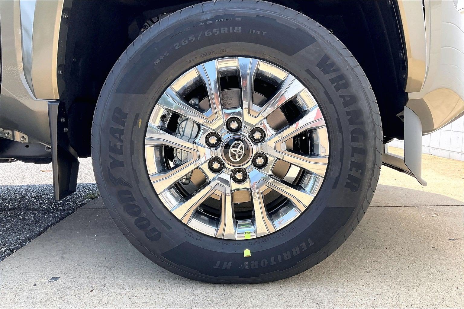New 2026 Toyota Tacoma Limited AWD/4WD image 15