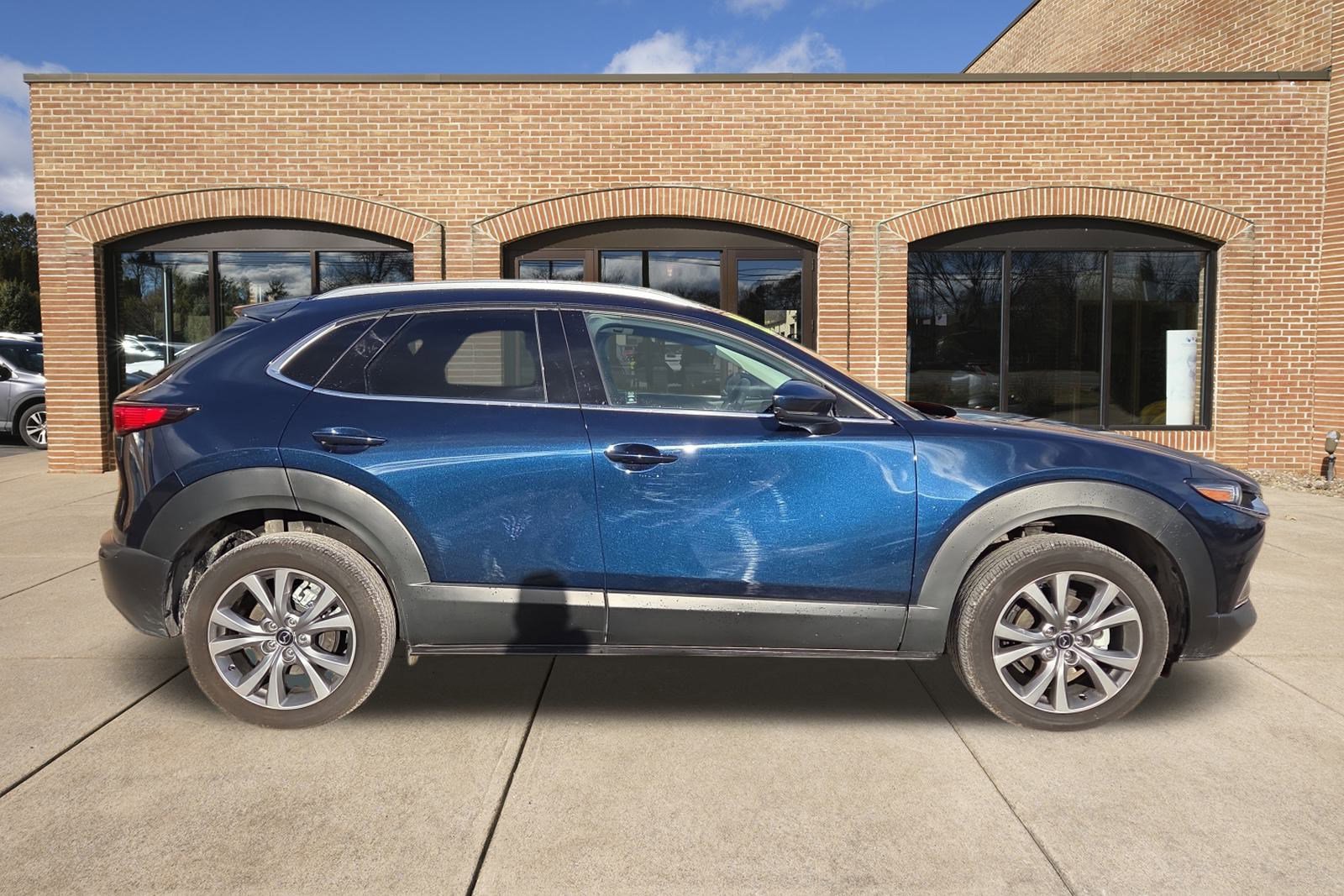 Used 2025 MAZDA CX-30 AWD 2.5 S w/ Premium Package image 2