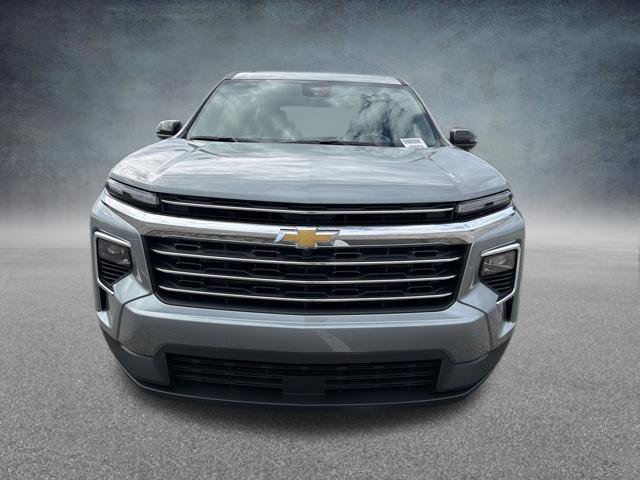New 2027 Chevrolet Traverse LT w/ Sun and Wheel Package AWD/4WD image 3