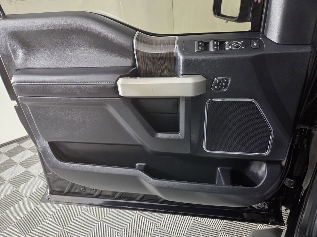 Used 2021 Ford F250 Lariat w/ Lariat Value Package image 23