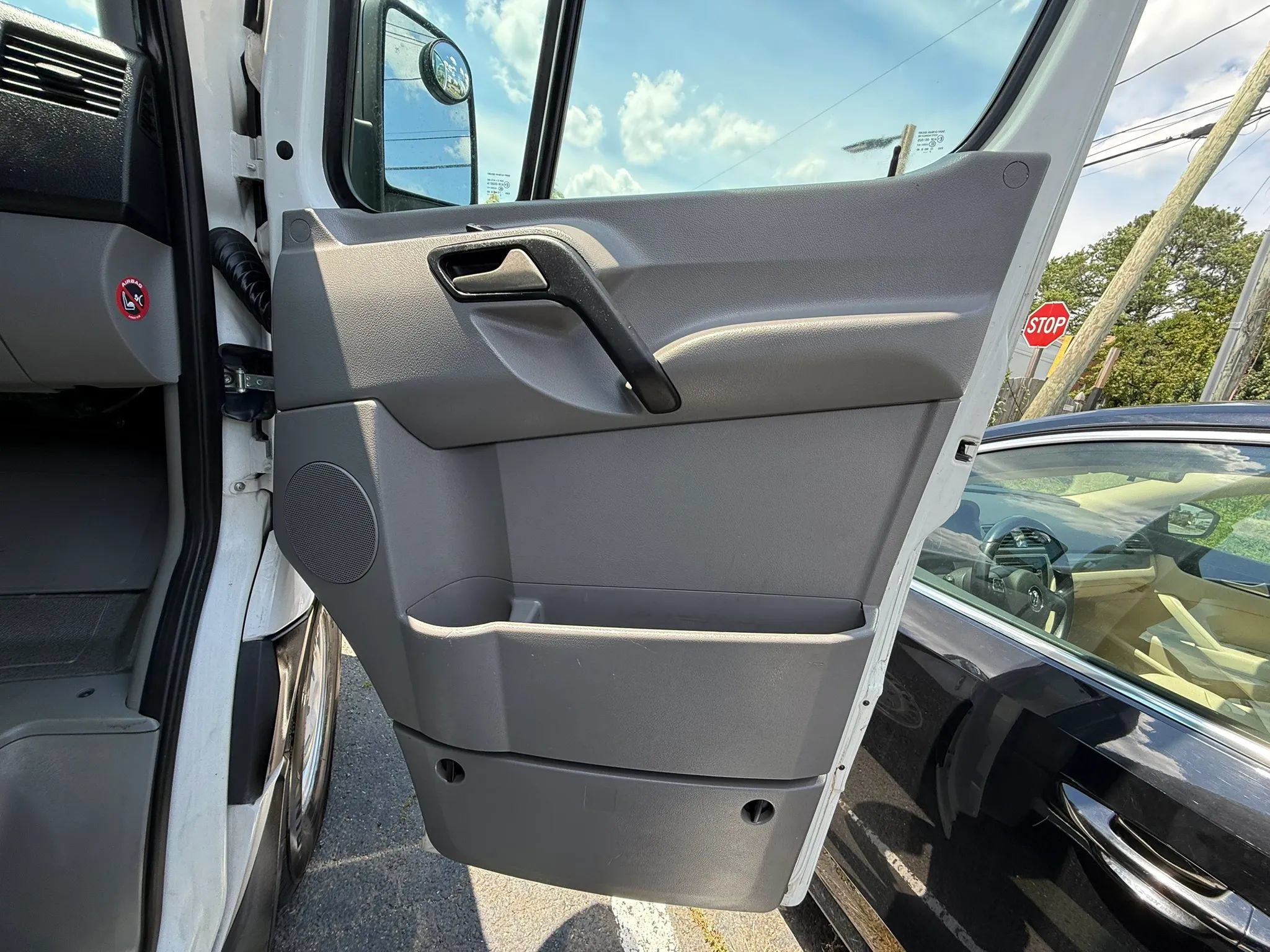 Used 2008 Dodge Sprinter 2500 RWD image 36