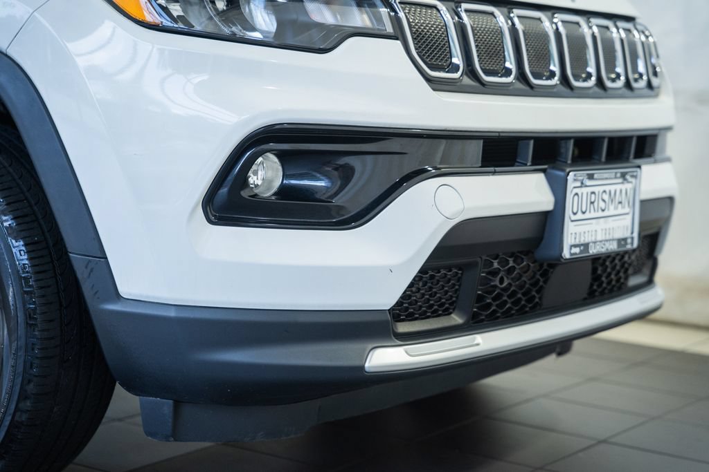 Certified 2022 Jeep Compass Limited AWD/4WD image 14