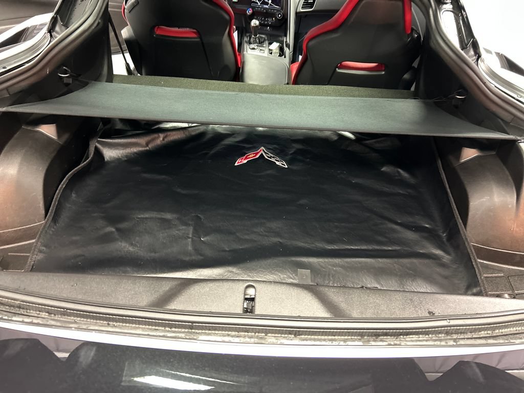 Used 2018 Chevrolet Corvette Stingray Coupe RWD image 21