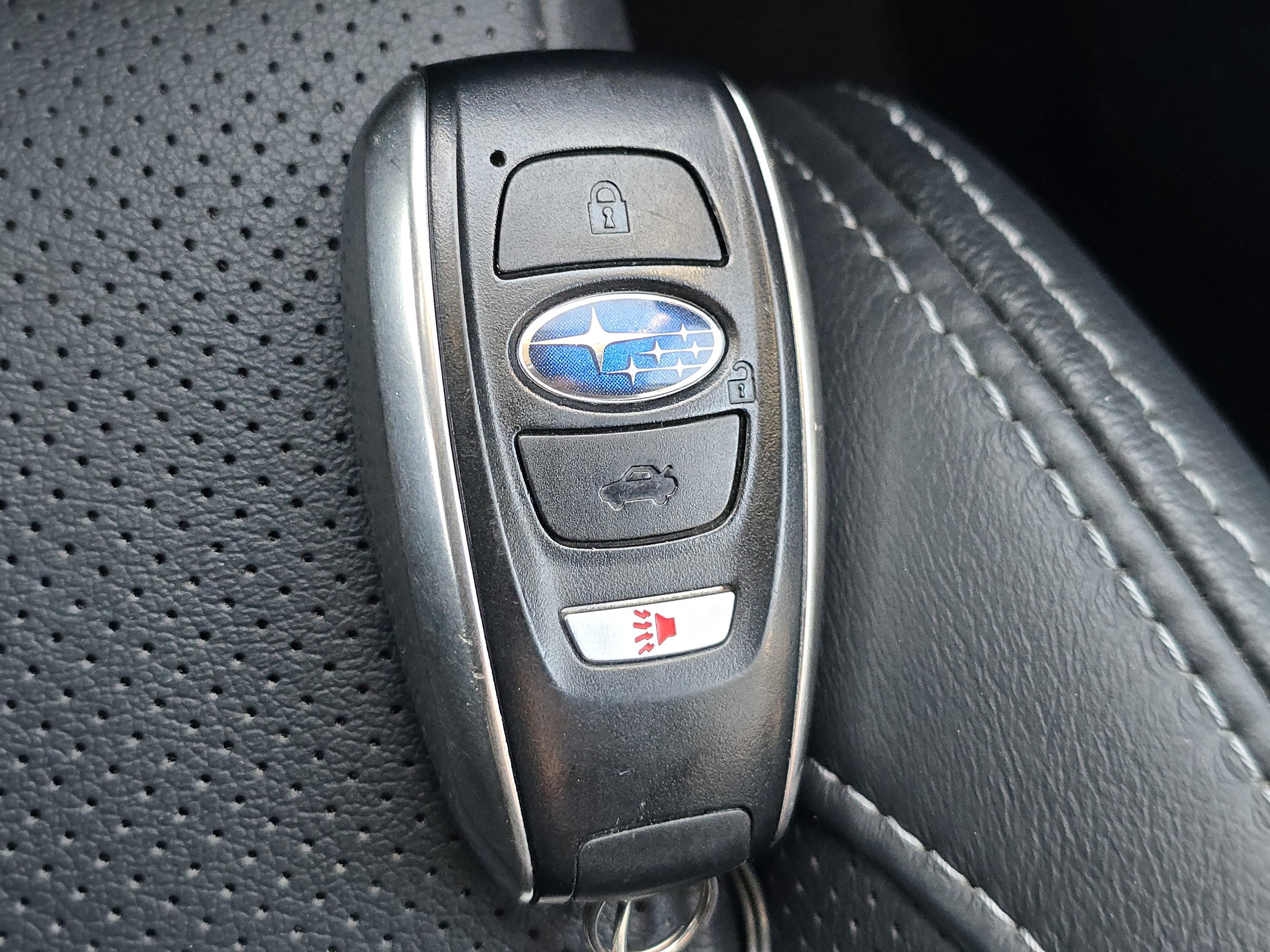 Certified 2022 Subaru Ascent Limited w/ Technology Package image 27