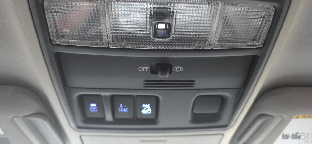 Used 2017 Toyota 4Runner SR5 image 31