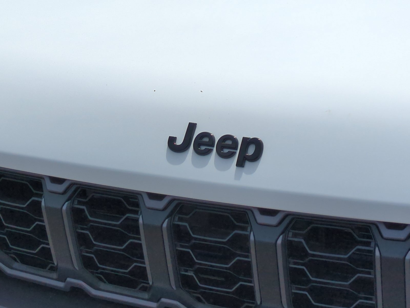 New 2026 Jeep Grand Cherokee Altitude AWD/4WD image 23