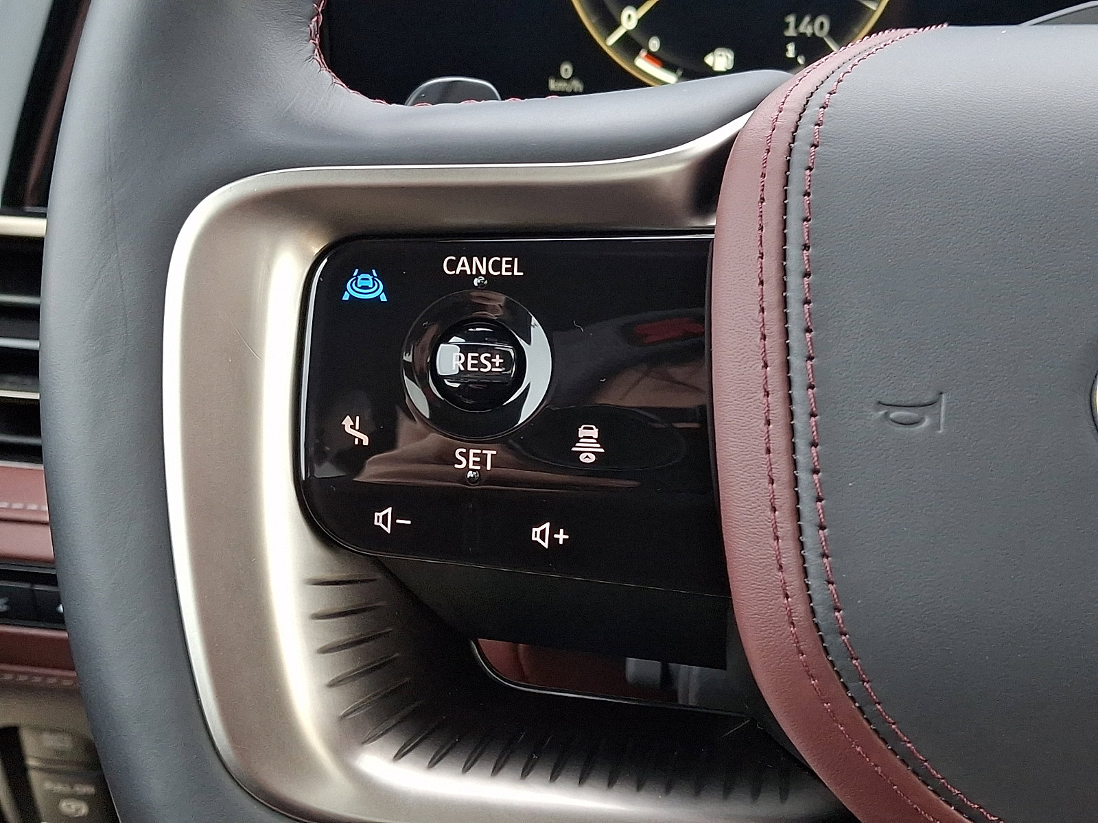 Certified 2025 INFINITI QX80 Autograph w/ Premium Cargo Package image 20