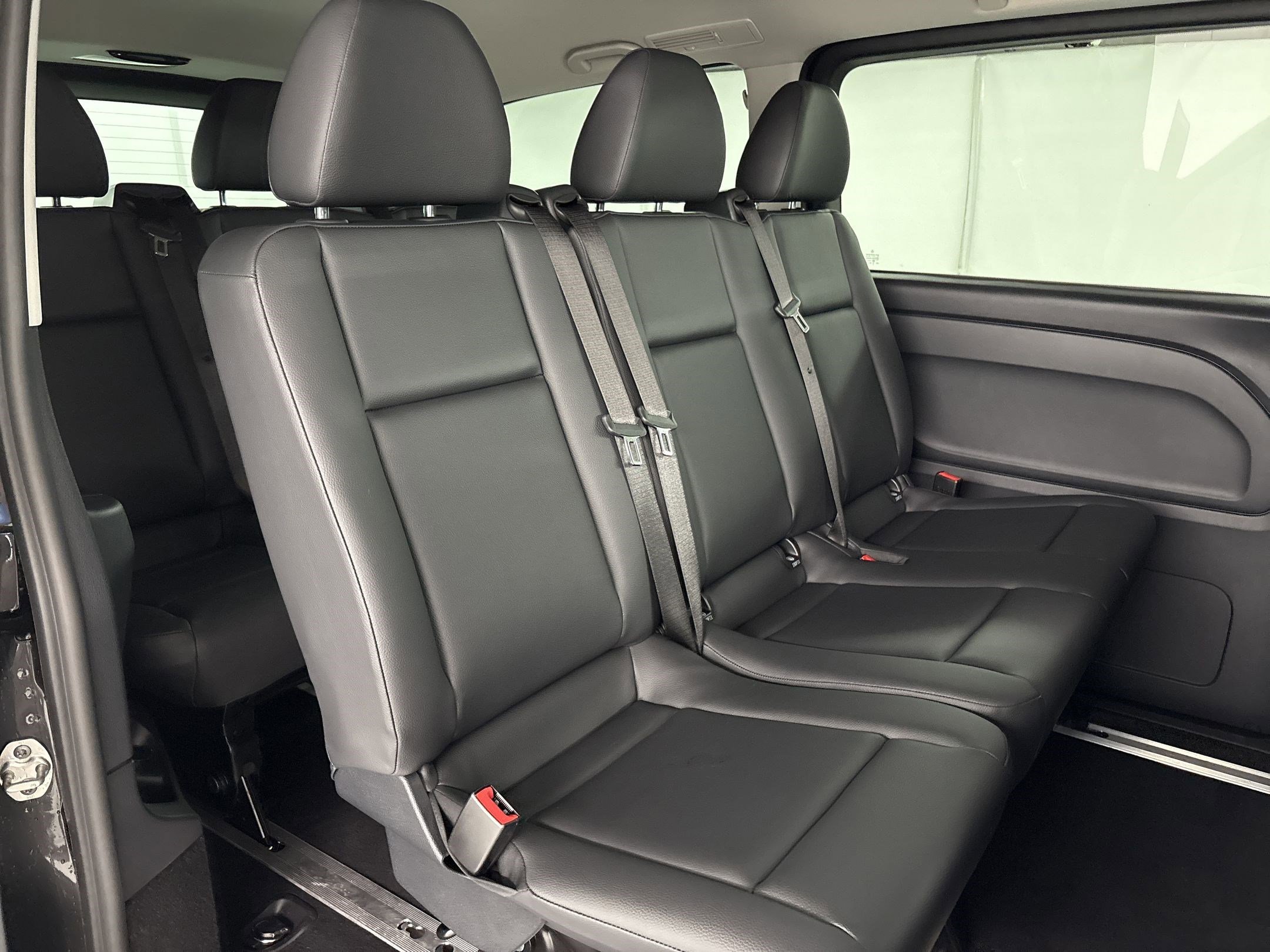 Used 2023 Mercedes-Benz Metris Passenger image 30
