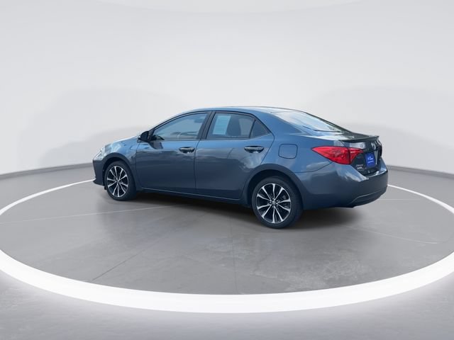 Used 2017 Toyota Corolla SE FWD image 5
