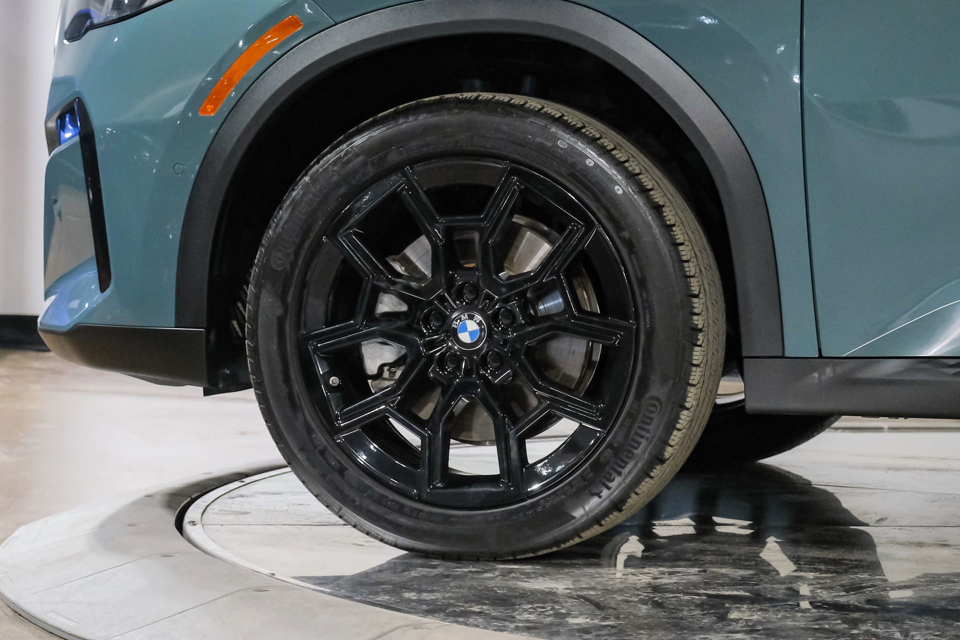 Used 2025 BMW X2 xDrive28i AWD/4WD image 64