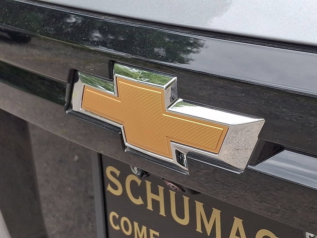 Used 2026 Chevrolet Traverse LT w/ Driver Confidence Package FWD image 29