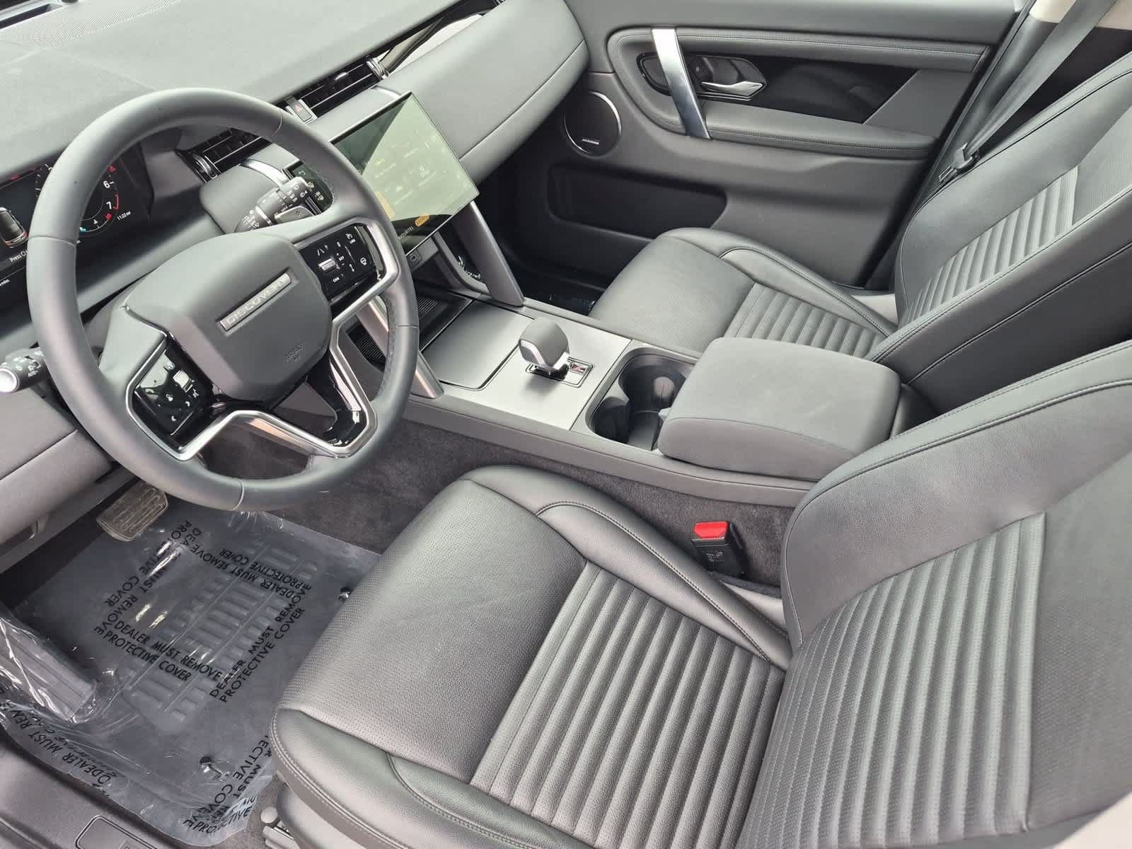 Used 2025 Land Rover Discovery Sport S AWD/4WD image 2