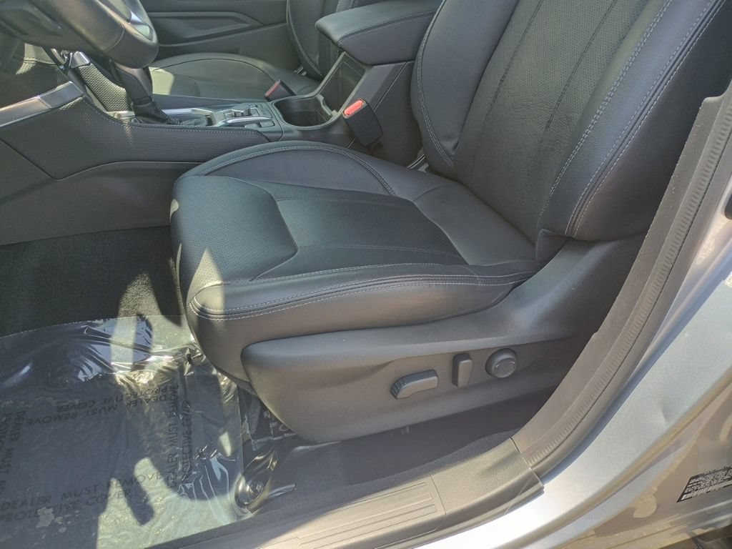 Used 2020 Subaru Forester Touring AWD/4WD image 13