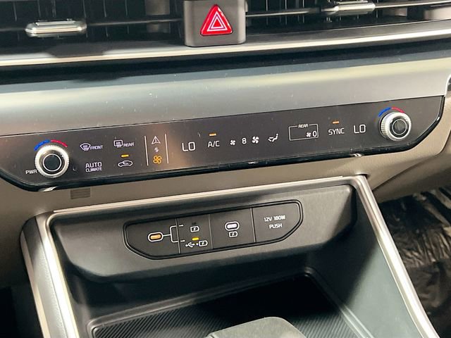 New 2026 Kia Carnival LX image 16